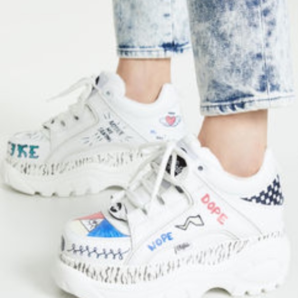 New In Box! Buffalo London Platforms- Graffiti! Size 10. - Picture 3 of 4